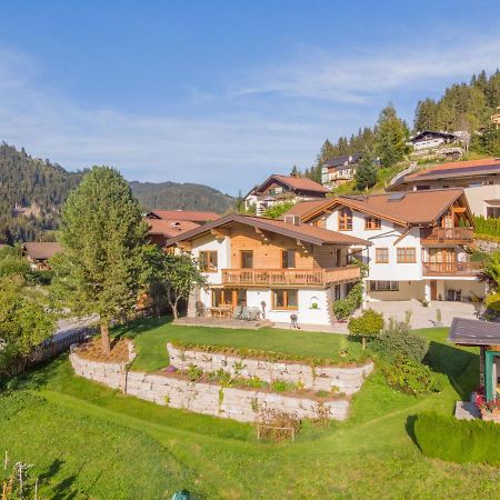 Holiday Home Happy By Interhome Eben Im Pongau Exterior foto