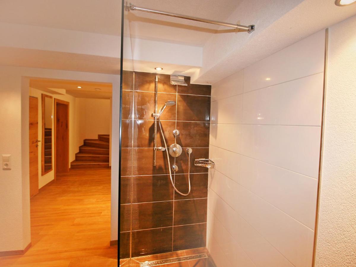 Holiday Home Happy By Interhome Eben Im Pongau Exterior foto
